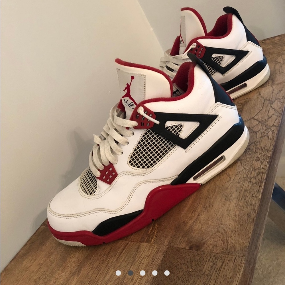 Air Jordan 4 Retro -Mens size 10